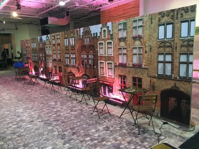 10+ Places to Buy Custom Backdrops in Mississauga