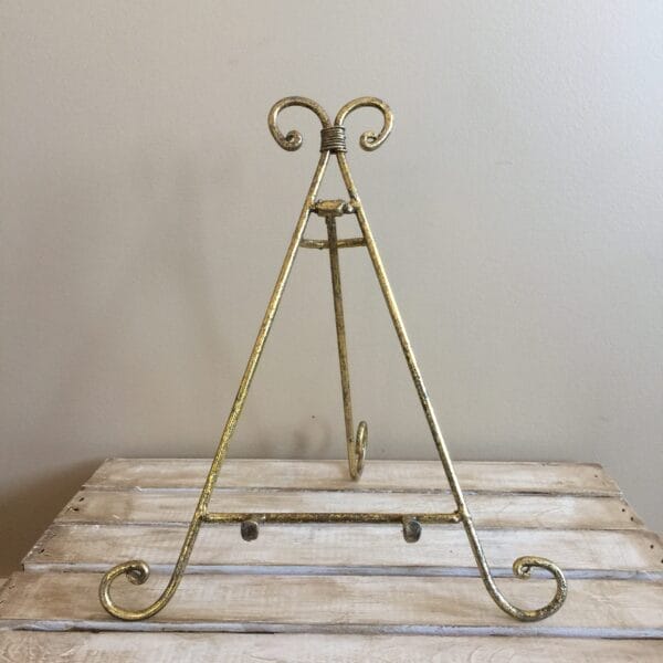 Photo 2017 02 20 3 02 52 PM 2 e1489163249107 Queenie Small Gold Easel Stand (Mismatched Styles)