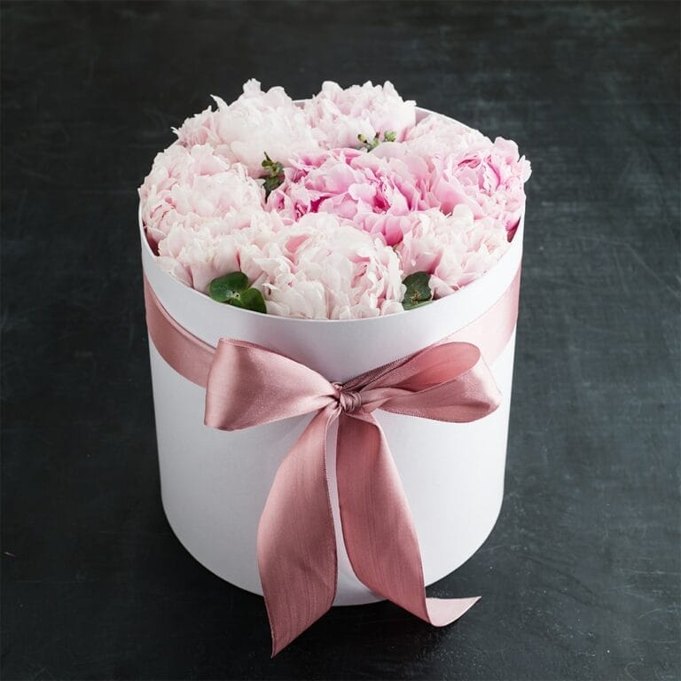 5 Best Shops for Boxed Peonies & Bouquets in Toronto