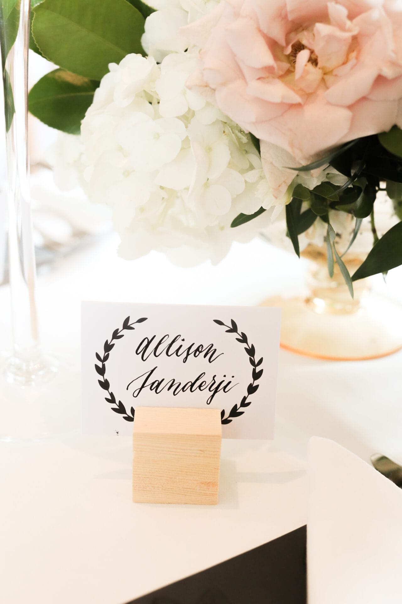 086A2031 Thomas & Karen: Blush Pink & Peach Wedding at the Auberge du Pommier
