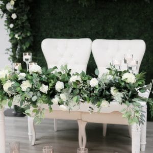 Floral Garland Sweet Heart Table