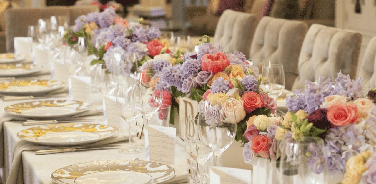 pastel colored wedding floral arrangements 