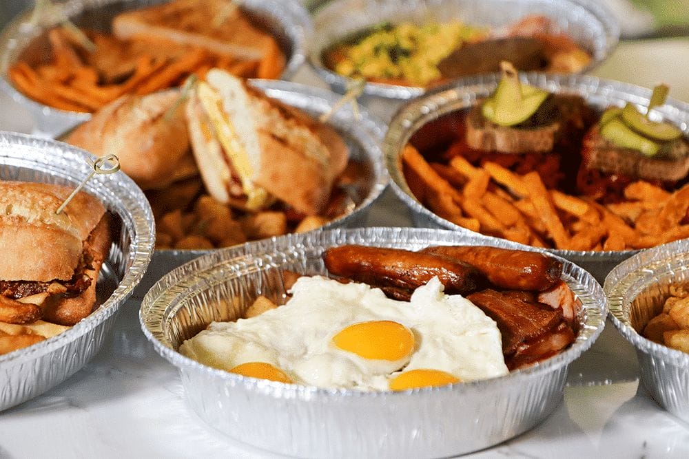 Evviva, sausages for family lunch, burgers and sandwiches