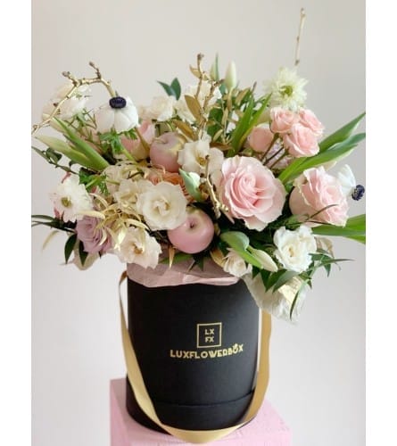 luxury wedding flowers