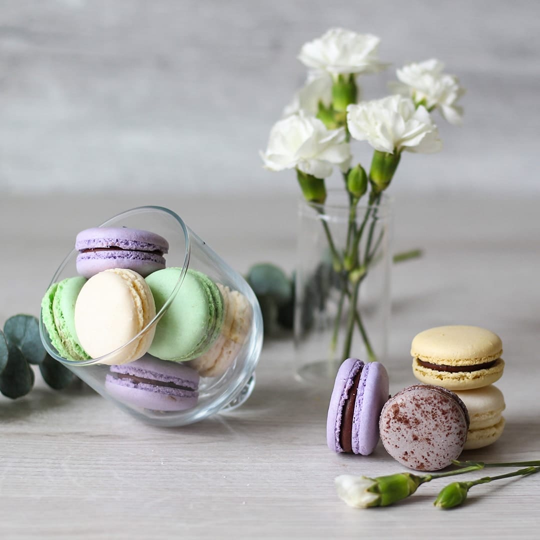 Patisserie-La-Cigogne-Assorted-Macarons