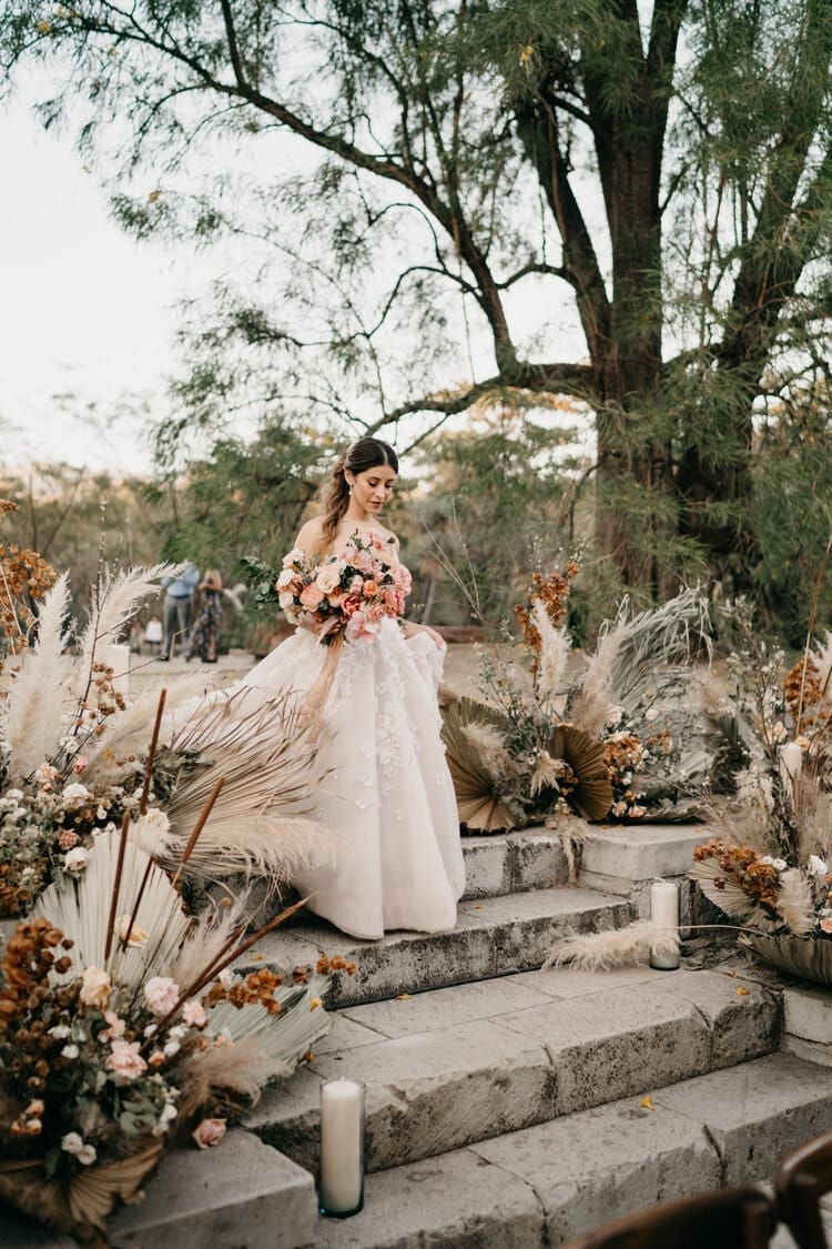 wedding flower package from Hunt and Gather