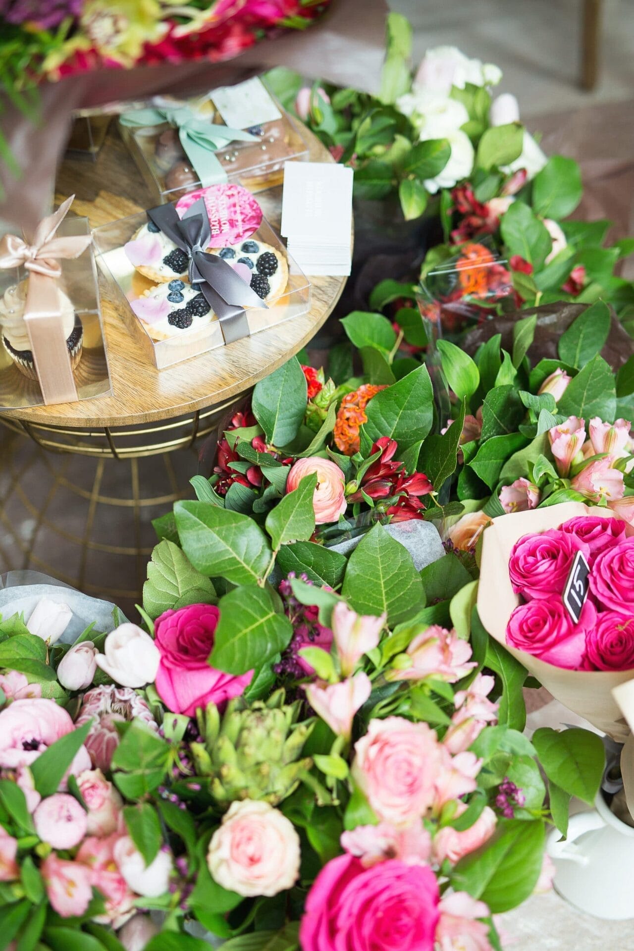 Blossom moments' floral arrangements