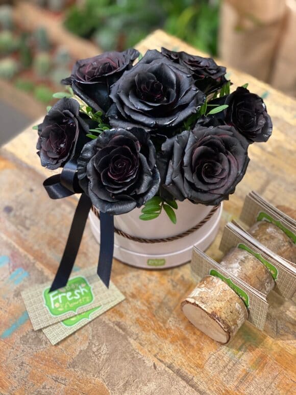 bay fresh flower shops to buy black roses in toronto
