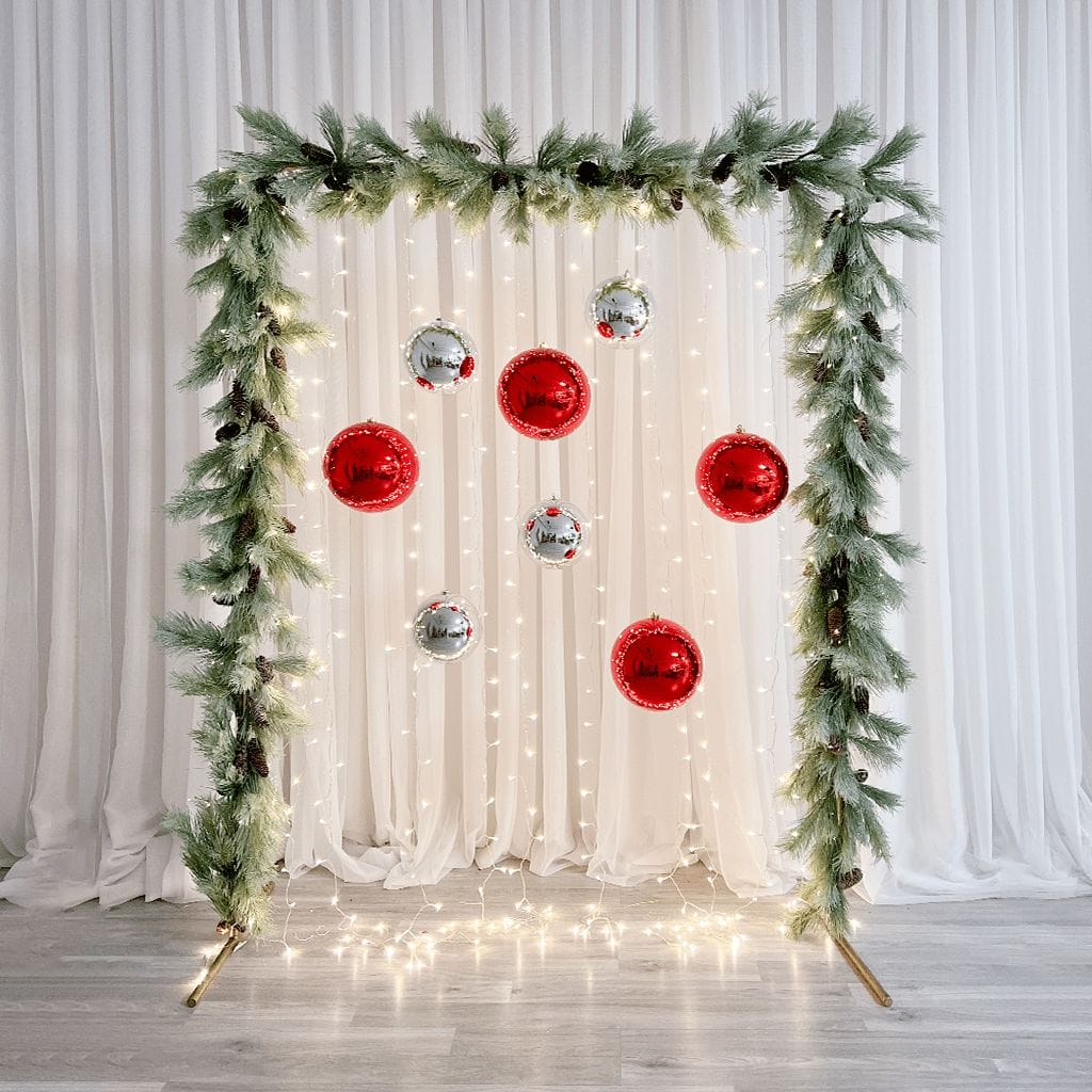 Merry Bright Milton Professional Holiday Decor Services