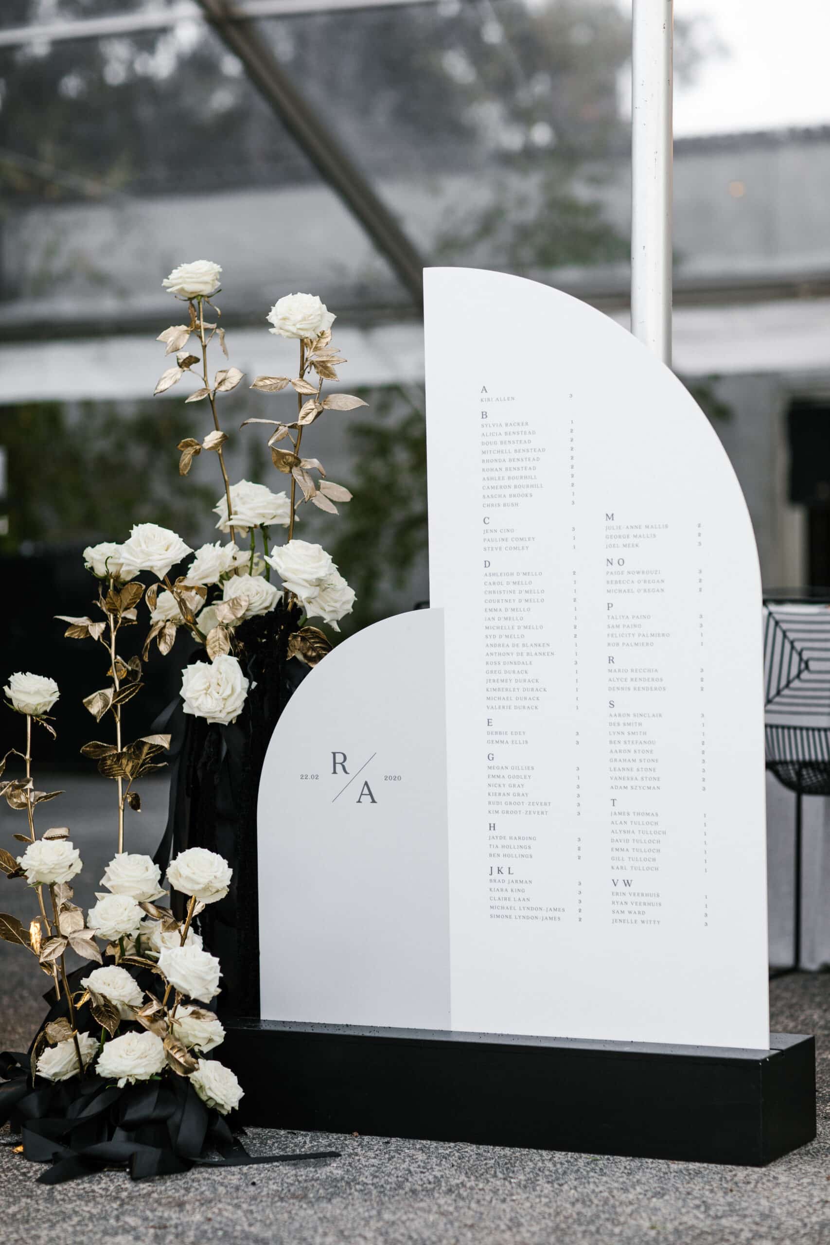 arch white seating chart