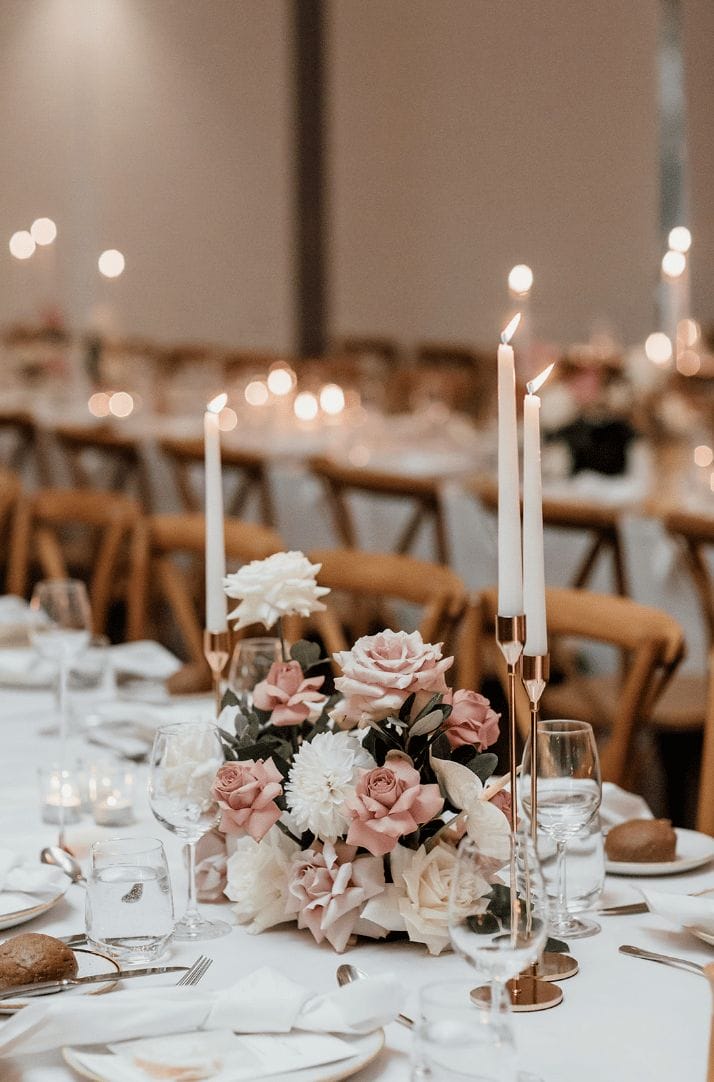 bohemian wedding flowers decor