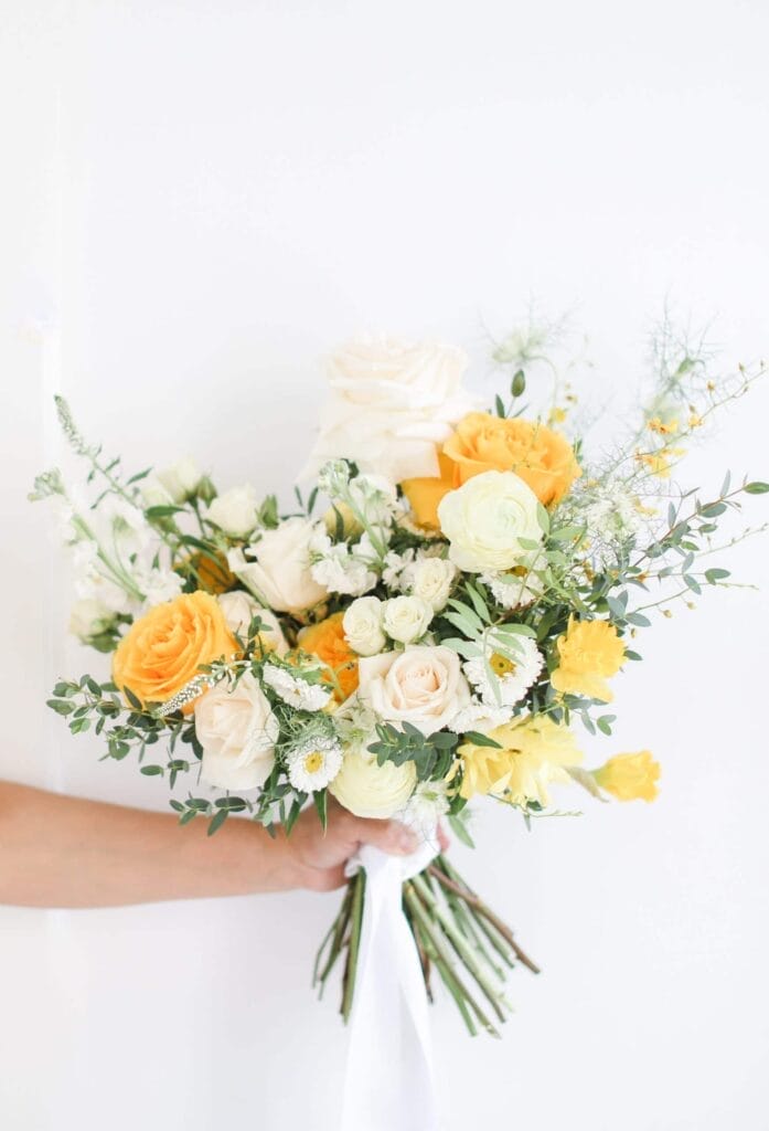 Sunkissed California Wedding: Yellow Hues Palette