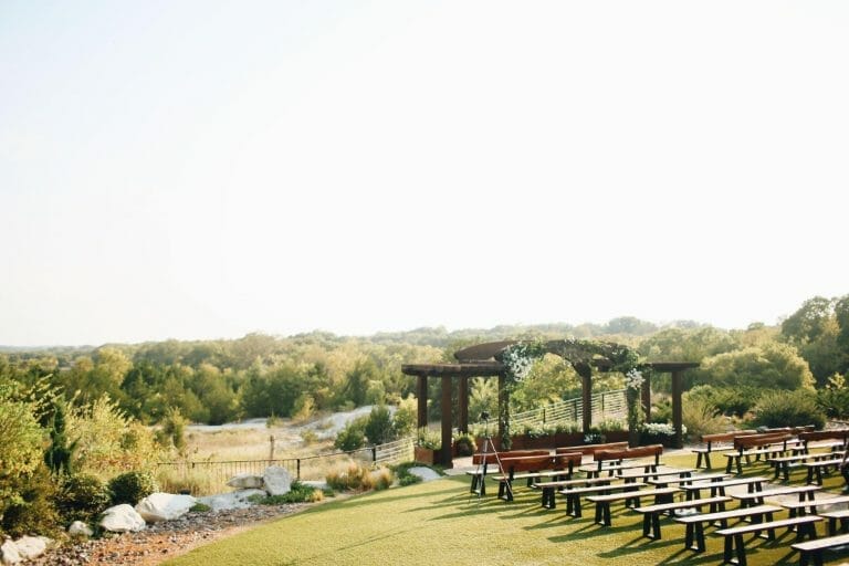 Say ‘I Do’ to Outdoor Lounging: Creating the Perfect Setting for Your Big Day