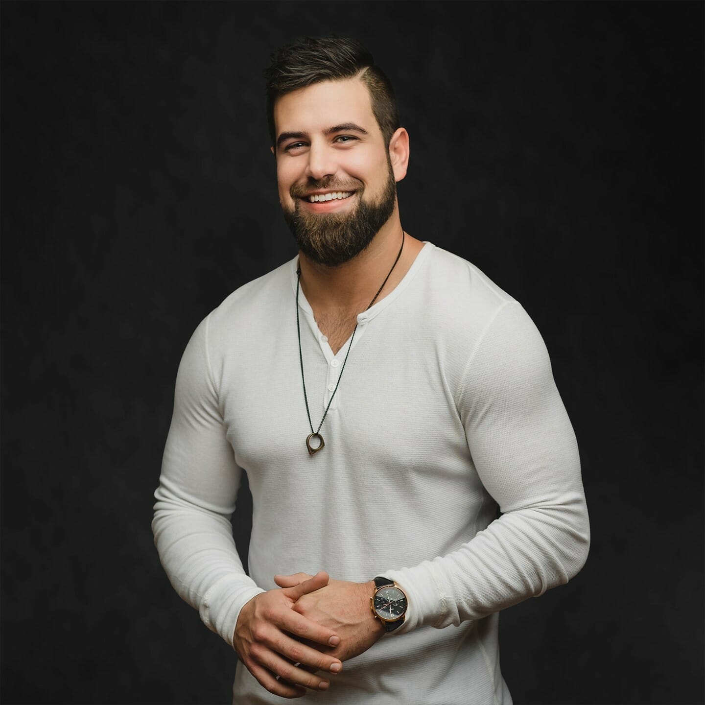 121495248 180959220191403 4488817167214927899 n 15+ Best Headshot Photographers in Hamilton
