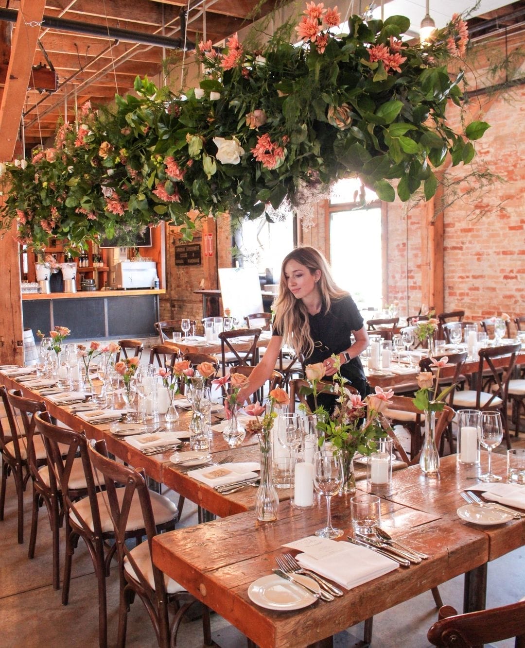 Dereves Studio Centerpieces Friday 10+ Best Wedding Décor Workshops in Toronto
