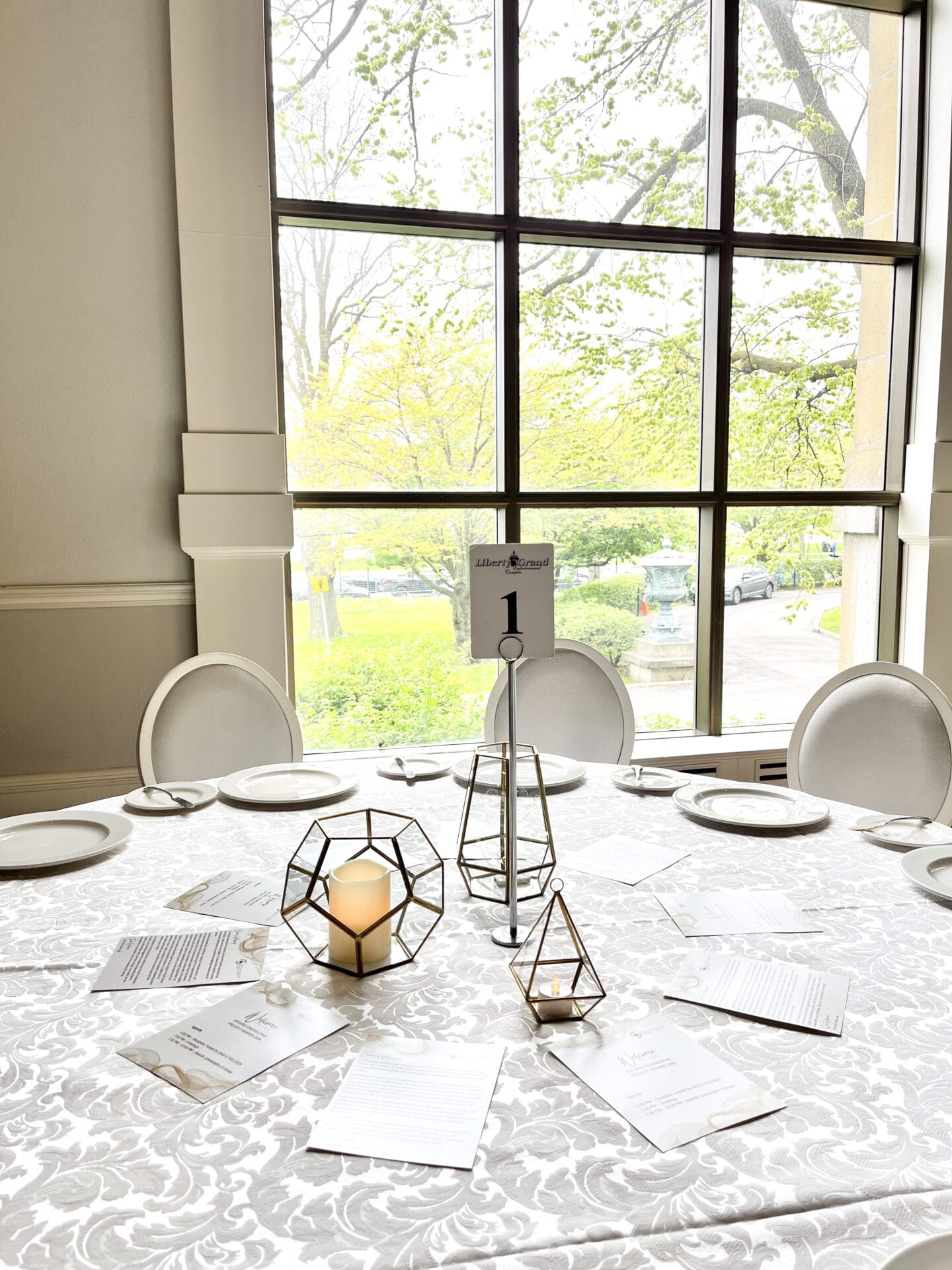 Liberty Grand Event Table Decor