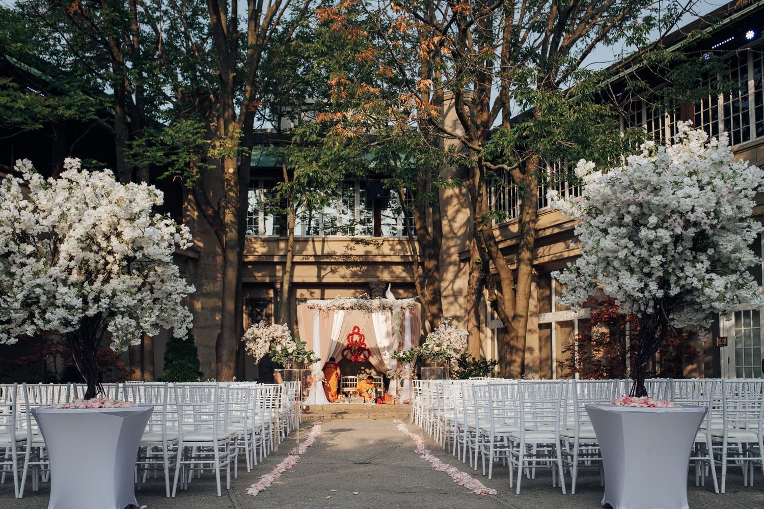 courtyard Liberty Grand