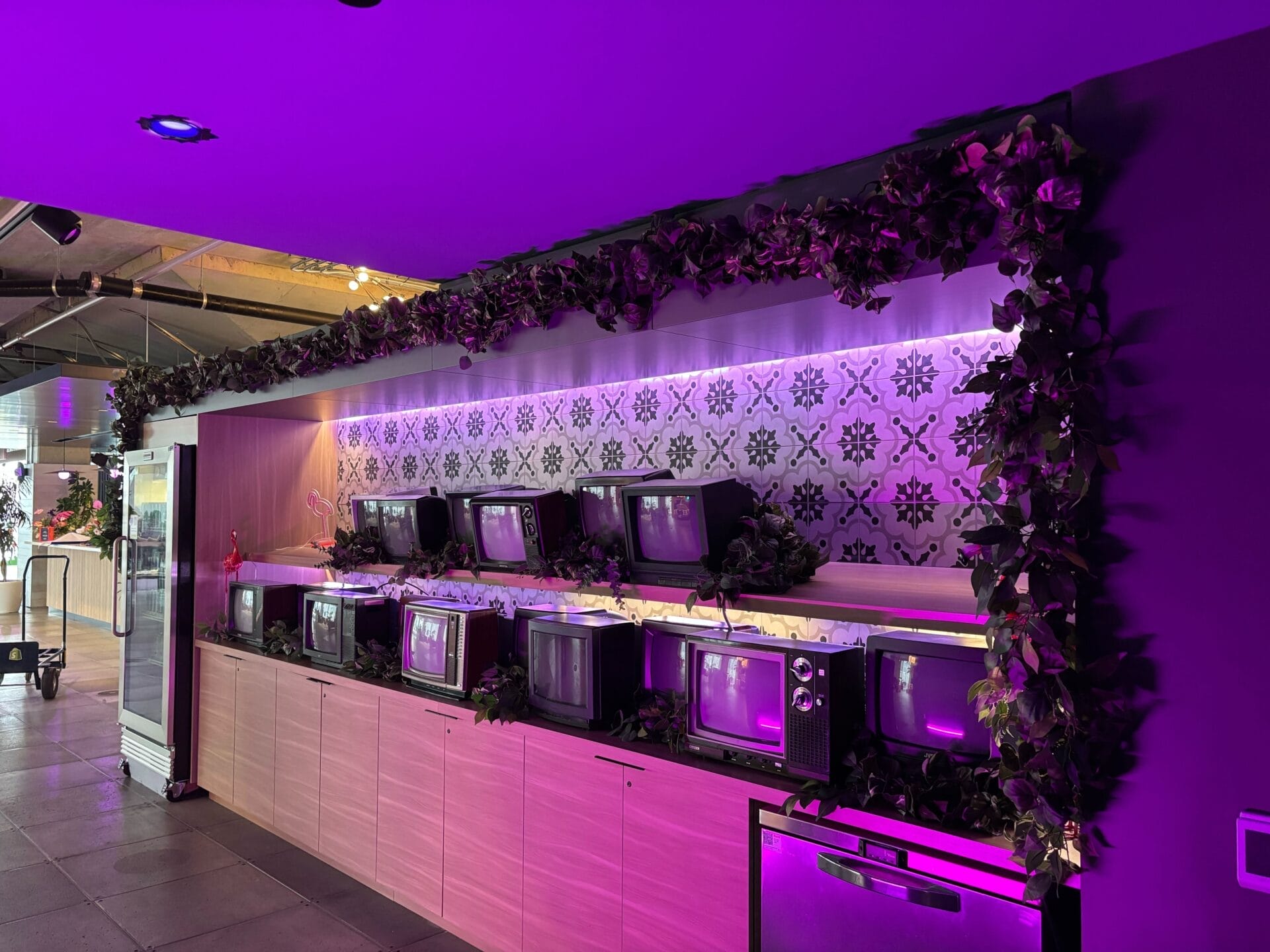 Shopify, corporate event, event decoration
