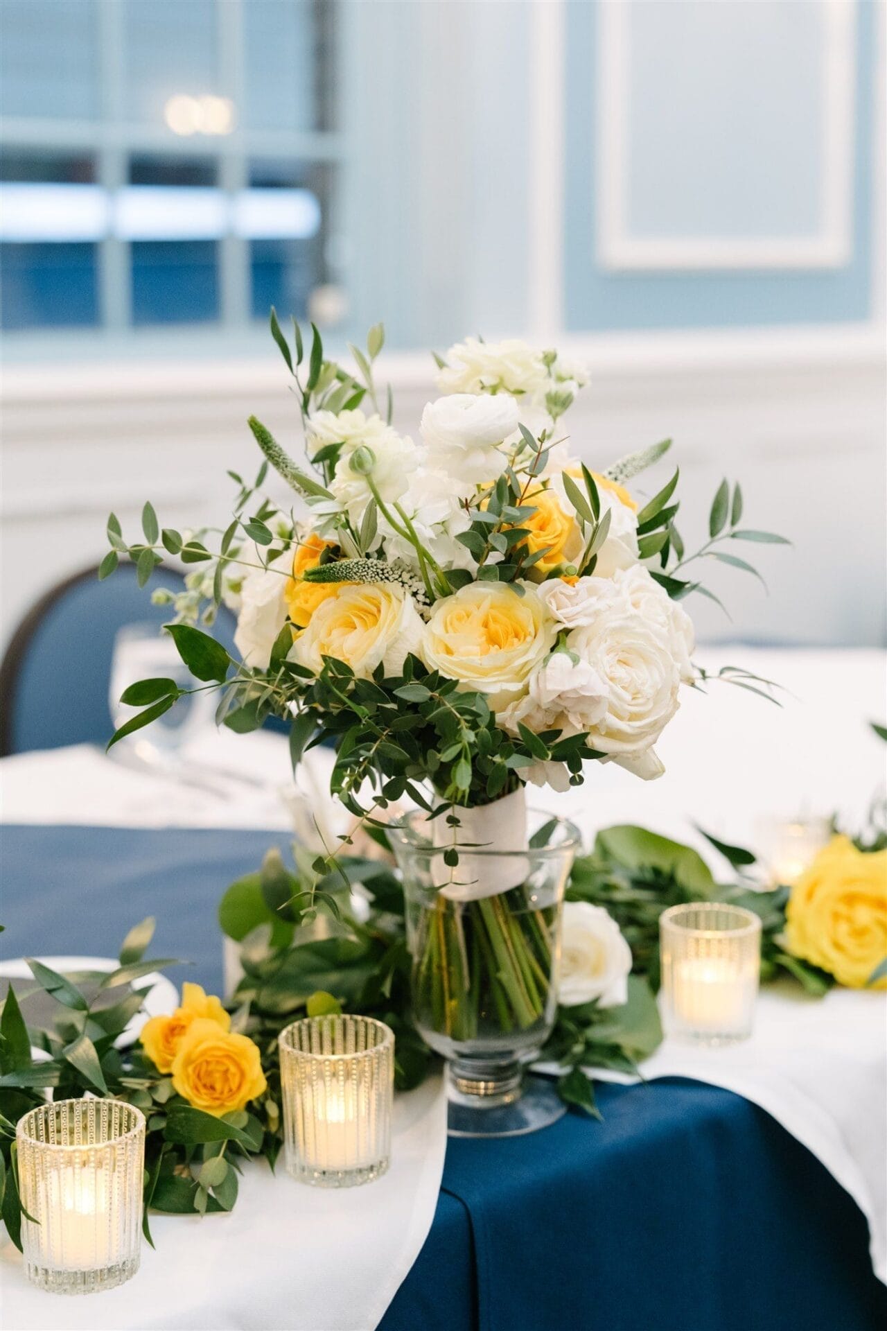 Faculty Club, Wedding Faculty Club, Wedding Photoshoot, Floral Decoration, Reception, Wedding Decor