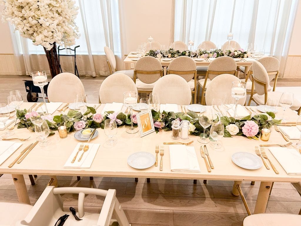The Pearle Hotel Wedding Centerpieces Floral Backdrop Reception Table Decor