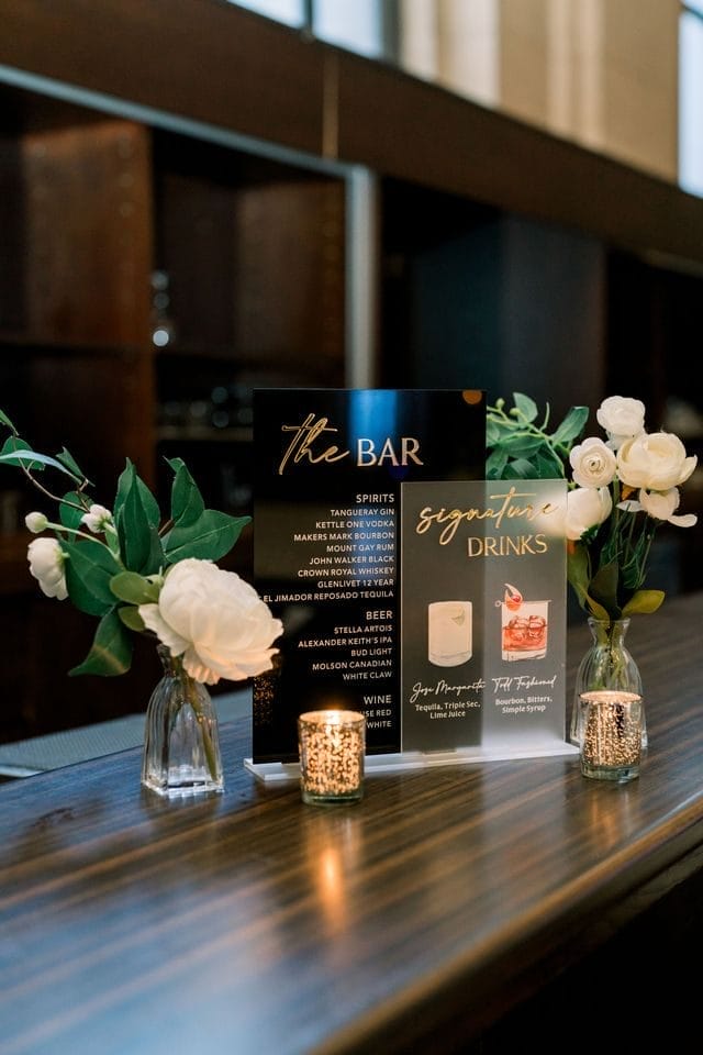 One King West Wedding Toronto Ceremony Decor Flowers Centerpieces